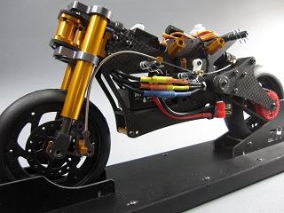 ZH製Z218B 1/8レーシングバイク main.htm